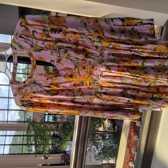 FREE PEOPLE FLOWY BELL SLEEVE DRESS WITH V CUT-OUTS FRONT & BACK WOMEN'S Size 8 - Picture 4 of 11